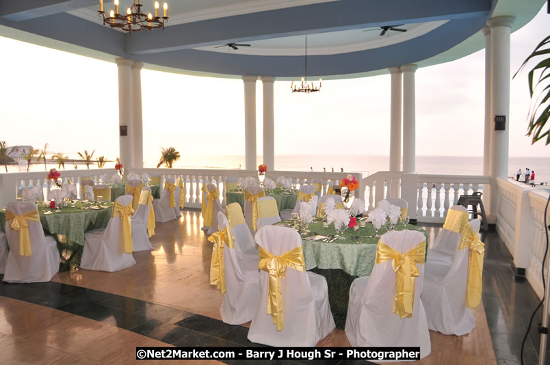 Bird of Paradise Awards & Gala @ Grand Palladium Resort & Spa [Fiesta] - Guest Honouree The Most Honourable P.J. Patterson ON, PC, QC - Hanover Jamaica Travel Guide - Lucea Jamaica Travel Guide is an Internet Travel - Tourism Resource Guide to the Parish of Hanover and Lucea area of Jamaica - http://www.hanoverjamaicatravelguide.com - http://.www.luceajamaicatravelguide.com