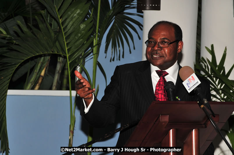 Bird of Paradise Awards & Gala @ Grand Palladium Resort & Spa [Fiesta] - Guest Honouree The Most Honourable P.J. Patterson ON, PC, QC - Hanover Jamaica Travel Guide - Lucea Jamaica Travel Guide is an Internet Travel - Tourism Resource Guide to the Parish of Hanover and Lucea area of Jamaica - http://www.hanoverjamaicatravelguide.com - http://.www.luceajamaicatravelguide.com