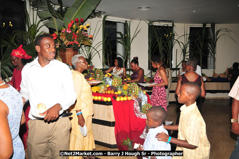Bird of Paradise Awards & Gala @ Grand Palladium Resort & Spa [Fiesta] - Guest Honouree The Most Honourable P.J. Patterson ON, PC, QC - Hanover Jamaica Travel Guide - Lucea Jamaica Travel Guide is an Internet Travel - Tourism Resource Guide to the Parish of Hanover and Lucea area of Jamaica - http://www.hanoverjamaicatravelguide.com - http://.www.luceajamaicatravelguide.com
