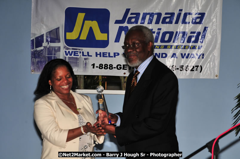 Bird of Paradise Awards & Gala @ Grand Palladium Resort & Spa [Fiesta] - Guest Honouree The Most Honourable P.J. Patterson ON, PC, QC - Hanover Jamaica Travel Guide - Lucea Jamaica Travel Guide is an Internet Travel - Tourism Resource Guide to the Parish of Hanover and Lucea area of Jamaica - http://www.hanoverjamaicatravelguide.com - http://.www.luceajamaicatravelguide.com