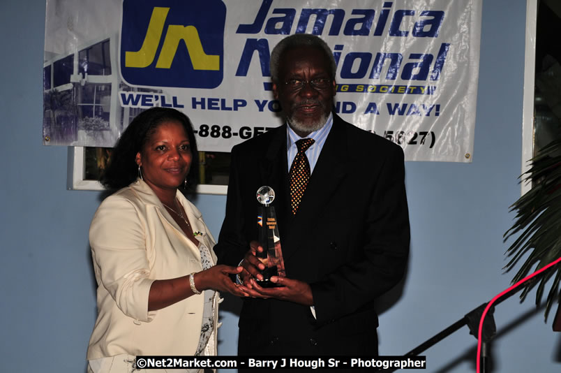 Bird of Paradise Awards & Gala @ Grand Palladium Resort & Spa [Fiesta] - Guest Honouree The Most Honourable P.J. Patterson ON, PC, QC - Hanover Jamaica Travel Guide - Lucea Jamaica Travel Guide is an Internet Travel - Tourism Resource Guide to the Parish of Hanover and Lucea area of Jamaica - http://www.hanoverjamaicatravelguide.com - http://.www.luceajamaicatravelguide.com