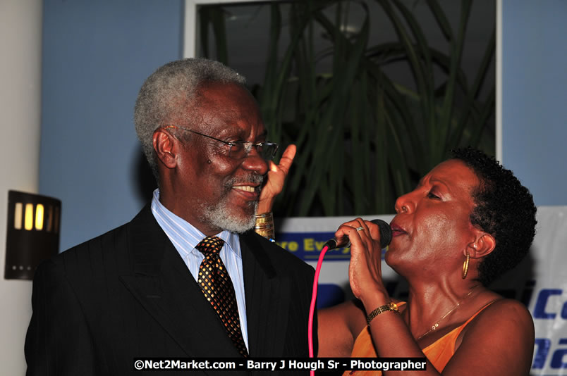 Bird of Paradise Awards & Gala @ Grand Palladium Resort & Spa [Fiesta] - Guest Honouree The Most Honourable P.J. Patterson ON, PC, QC - Hanover Jamaica Travel Guide - Lucea Jamaica Travel Guide is an Internet Travel - Tourism Resource Guide to the Parish of Hanover and Lucea area of Jamaica - http://www.hanoverjamaicatravelguide.com - http://.www.luceajamaicatravelguide.com