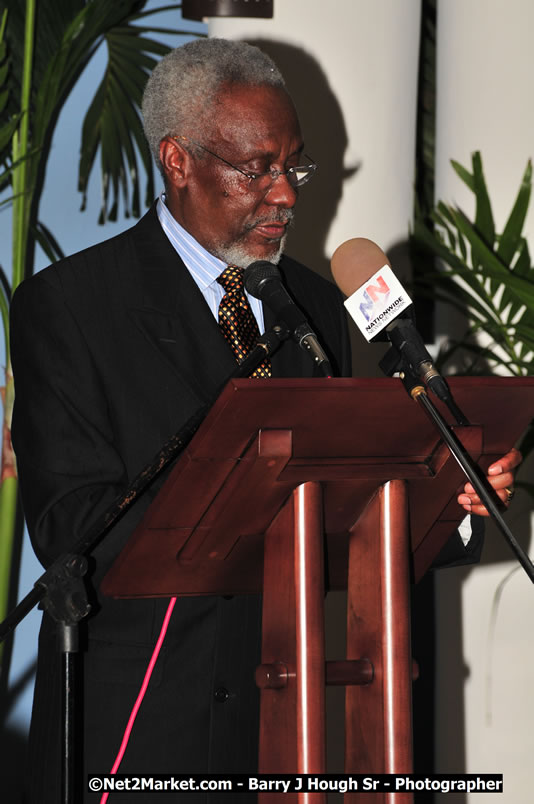 Bird of Paradise Awards & Gala @ Grand Palladium Resort & Spa [Fiesta] - Guest Honouree The Most Honourable P.J. Patterson ON, PC, QC - Hanover Jamaica Travel Guide - Lucea Jamaica Travel Guide is an Internet Travel - Tourism Resource Guide to the Parish of Hanover and Lucea area of Jamaica - http://www.hanoverjamaicatravelguide.com - http://.www.luceajamaicatravelguide.com