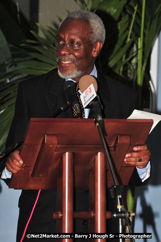 Bird of Paradise Awards & Gala @ Grand Palladium Resort & Spa [Fiesta] - Guest Honouree The Most Honourable P.J. Patterson ON, PC, QC - Hanover Jamaica Travel Guide - Lucea Jamaica Travel Guide is an Internet Travel - Tourism Resource Guide to the Parish of Hanover and Lucea area of Jamaica - http://www.hanoverjamaicatravelguide.com - http://.www.luceajamaicatravelguide.com