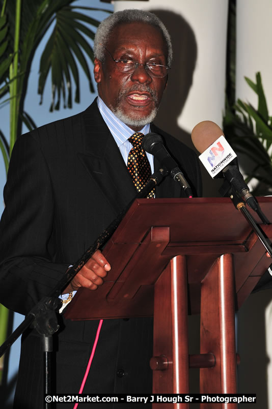 Bird of Paradise Awards & Gala @ Grand Palladium Resort & Spa [Fiesta] - Guest Honouree The Most Honourable P.J. Patterson ON, PC, QC - Hanover Jamaica Travel Guide - Lucea Jamaica Travel Guide is an Internet Travel - Tourism Resource Guide to the Parish of Hanover and Lucea area of Jamaica - http://www.hanoverjamaicatravelguide.com - http://.www.luceajamaicatravelguide.com