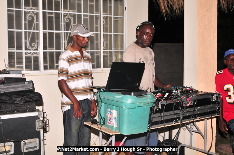 Hanover Homecoming Beach Party - Vintage Under the Stars [Merritone Disc], Sky Beach, Hopewell, Jamaica - Hanover Jamaica Travel Guide - Lucea Jamaica Travel Guide is an Internet Travel - Tourism Resource Guide to the Parish of Hanover and Lucea area of Jamaica - http://www.hanoverjamaicatravelguide.com - http://.www.luceajamaicatravelguide.com