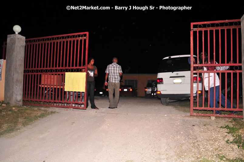 Hanover Homecoming Beach Party - Vintage Under the Stars [Merritone Disc], Sky Beach, Hopewell, Jamaica - Hanover Jamaica Travel Guide - Lucea Jamaica Travel Guide is an Internet Travel - Tourism Resource Guide to the Parish of Hanover and Lucea area of Jamaica - http://www.hanoverjamaicatravelguide.com - http://.www.luceajamaicatravelguide.com