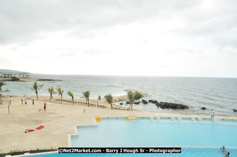 Grand Palladium Resort & Spa [Fiesta] - Hanover, Jamaica - Host of the Hanover Homecoming Foundation Celebration - Hanover Jamaica Travel Guide - Lucea Jamaica Travel Guide is an Internet Travel - Tourism Resource Guide to the Parish of Hanover and Lucea area of Jamaica - http://www.hanoverjamaicatravelguide.com - http://.www.luceajamaicatravelguide.com