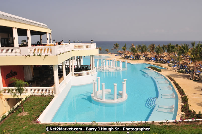 Grand Palladium Resort & Spa [Fiesta] - Hanover, Jamaica - Host of the Hanover Homecoming Foundation Celebration - Hanover Jamaica Travel Guide - Lucea Jamaica Travel Guide is an Internet Travel - Tourism Resource Guide to the Parish of Hanover and Lucea area of Jamaica - http://www.hanoverjamaicatravelguide.com - http://.www.luceajamaicatravelguide.com