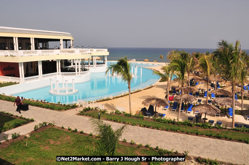 Grand Palladium Resort & Spa [Fiesta] - Hanover, Jamaica - Host of the Hanover Homecoming Foundation Celebration - Hanover Jamaica Travel Guide - Lucea Jamaica Travel Guide is an Internet Travel - Tourism Resource Guide to the Parish of Hanover and Lucea area of Jamaica - http://www.hanoverjamaicatravelguide.com - http://.www.luceajamaicatravelguide.com