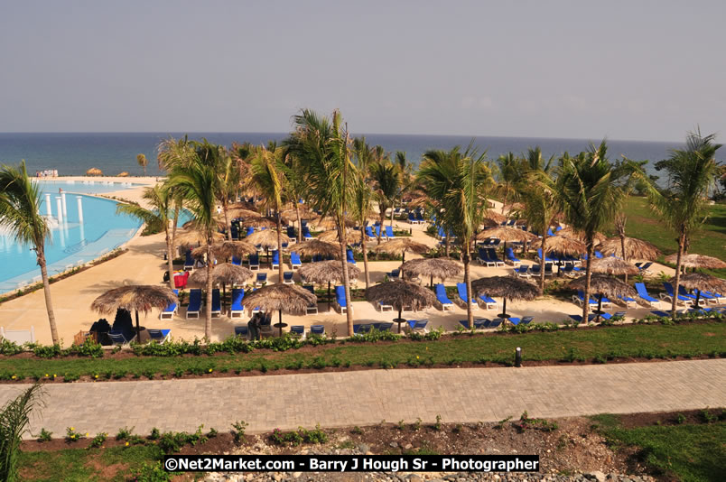 Grand Palladium Resort & Spa [Fiesta] - Hanover, Jamaica - Host of the Hanover Homecoming Foundation Celebration - Hanover Jamaica Travel Guide - Lucea Jamaica Travel Guide is an Internet Travel - Tourism Resource Guide to the Parish of Hanover and Lucea area of Jamaica - http://www.hanoverjamaicatravelguide.com - http://.www.luceajamaicatravelguide.com