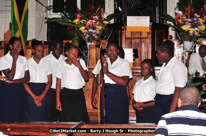 Praise Evening of Excellence Concert Lucea United Church - Hanover Jamaica Travel Guide - Lucea Jamaica Travel Guide is an Internet Travel - Tourism Resource Guide to the Parish of Hanover and Lucea area of Jamaica - http://www.hanoverjamaicatravelguide.com - http://.www.luceajamaicatravelguide.com