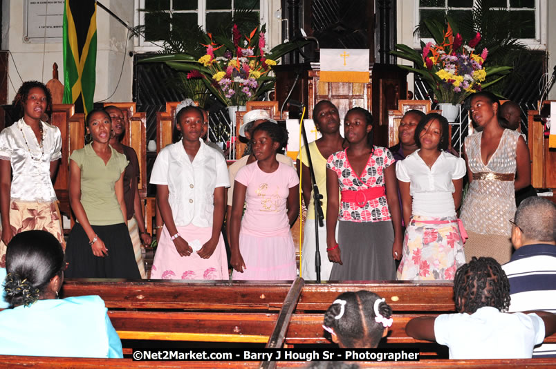 Praise Evening of Excellence Concert Lucea United Church - Hanover Jamaica Travel Guide - Lucea Jamaica Travel Guide is an Internet Travel - Tourism Resource Guide to the Parish of Hanover and Lucea area of Jamaica - http://www.hanoverjamaicatravelguide.com - http://.www.luceajamaicatravelguide.com