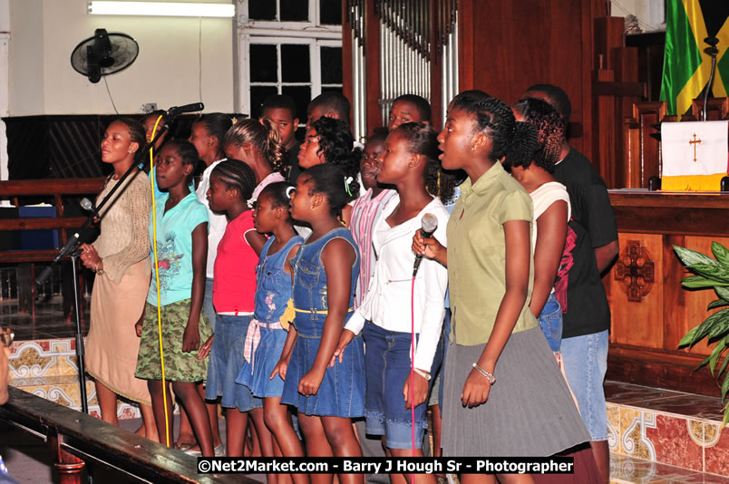 Praise Evening of Excellence Concert Lucea United Church - Hanover Jamaica Travel Guide - Lucea Jamaica Travel Guide is an Internet Travel - Tourism Resource Guide to the Parish of Hanover and Lucea area of Jamaica - http://www.hanoverjamaicatravelguide.com - http://.www.luceajamaicatravelguide.com