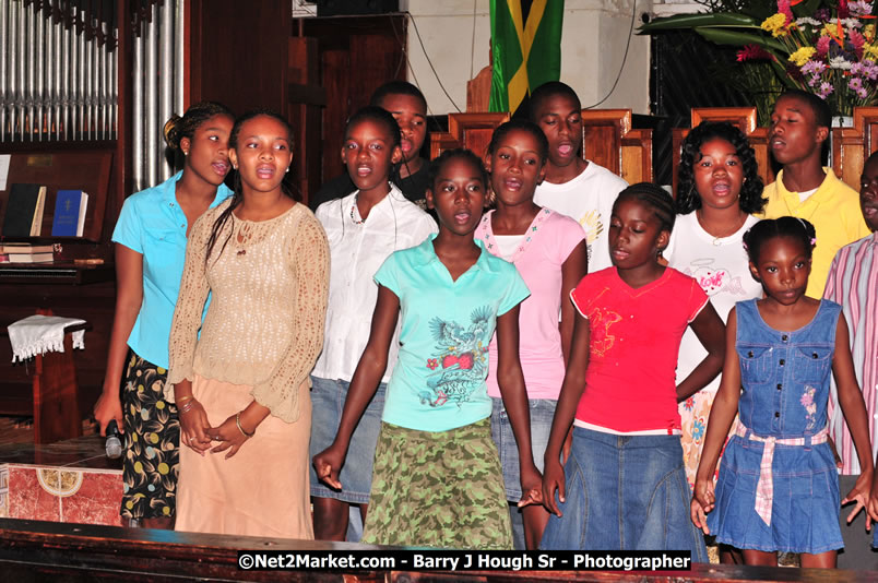 Praise Evening of Excellence Concert Lucea United Church - Hanover Jamaica Travel Guide - Lucea Jamaica Travel Guide is an Internet Travel - Tourism Resource Guide to the Parish of Hanover and Lucea area of Jamaica - http://www.hanoverjamaicatravelguide.com - http://.www.luceajamaicatravelguide.com