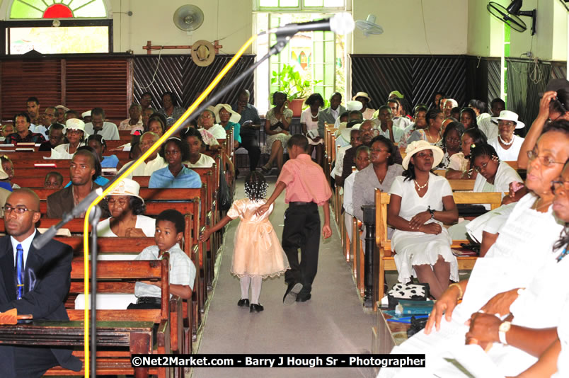 Lucea United Church - United Church in Jamaica and Cayman Islands - Worship Service & Celebration of the Sacrament of Holy Communion - Special Guests: Hanover Homecoming Foundation & His Excellency The Most Honourable Professor Sir Kenneth Hall Governor General of Jamaica - Hanover Jamaica Travel Guide - Lucea Jamaica Travel Guide is an Internet Travel - Tourism Resource Guide to the Parish of Hanover and Lucea area of Jamaica - http://www.hanoverjamaicatravelguide.com - http://.www.luceajamaicatravelguide.com