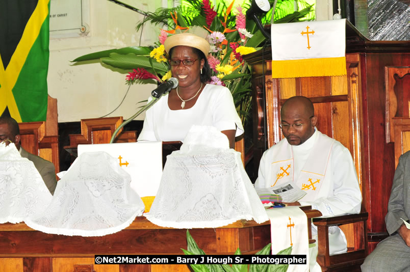 Lucea United Church - United Church in Jamaica and Cayman Islands - Worship Service & Celebration of the Sacrament of Holy Communion - Special Guests: Hanover Homecoming Foundation & His Excellency The Most Honourable Professor Sir Kenneth Hall Governor General of Jamaica - Hanover Jamaica Travel Guide - Lucea Jamaica Travel Guide is an Internet Travel - Tourism Resource Guide to the Parish of Hanover and Lucea area of Jamaica - http://www.hanoverjamaicatravelguide.com - http://.www.luceajamaicatravelguide.com