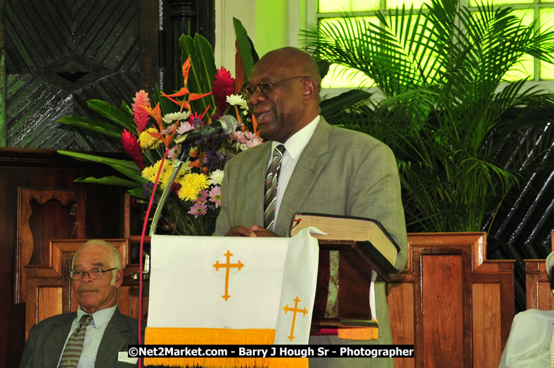 Lucea United Church - United Church in Jamaica and Cayman Islands - Worship Service & Celebration of the Sacrament of Holy Communion - Special Guests: Hanover Homecoming Foundation & His Excellency The Most Honourable Professor Sir Kenneth Hall Governor General of Jamaica - Hanover Jamaica Travel Guide - Lucea Jamaica Travel Guide is an Internet Travel - Tourism Resource Guide to the Parish of Hanover and Lucea area of Jamaica - http://www.hanoverjamaicatravelguide.com - http://.www.luceajamaicatravelguide.com