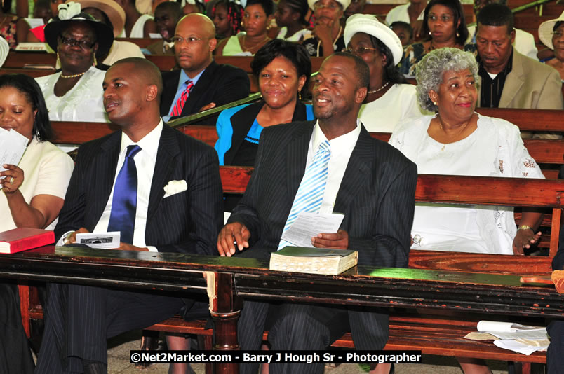 Lucea United Church - United Church in Jamaica and Cayman Islands - Worship Service & Celebration of the Sacrament of Holy Communion - Special Guests: Hanover Homecoming Foundation & His Excellency The Most Honourable Professor Sir Kenneth Hall Governor General of Jamaica - Hanover Jamaica Travel Guide - Lucea Jamaica Travel Guide is an Internet Travel - Tourism Resource Guide to the Parish of Hanover and Lucea area of Jamaica - http://www.hanoverjamaicatravelguide.com - http://.www.luceajamaicatravelguide.com