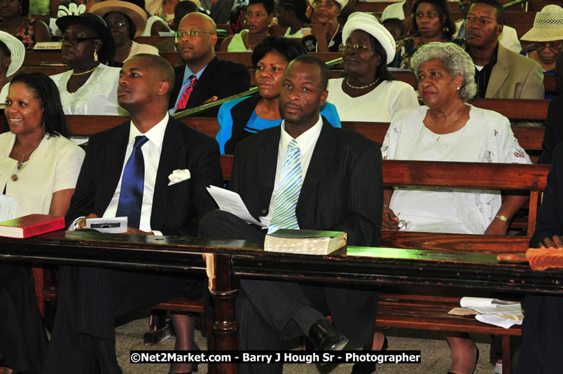 Lucea United Church - United Church in Jamaica and Cayman Islands - Worship Service & Celebration of the Sacrament of Holy Communion - Special Guests: Hanover Homecoming Foundation & His Excellency The Most Honourable Professor Sir Kenneth Hall Governor General of Jamaica - Hanover Jamaica Travel Guide - Lucea Jamaica Travel Guide is an Internet Travel - Tourism Resource Guide to the Parish of Hanover and Lucea area of Jamaica - http://www.hanoverjamaicatravelguide.com - http://.www.luceajamaicatravelguide.com