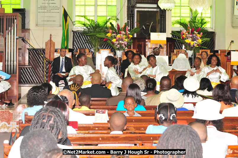 Lucea United Church - United Church in Jamaica and Cayman Islands - Worship Service & Celebration of the Sacrament of Holy Communion - Special Guests: Hanover Homecoming Foundation & His Excellency The Most Honourable Professor Sir Kenneth Hall Governor General of Jamaica - Hanover Jamaica Travel Guide - Lucea Jamaica Travel Guide is an Internet Travel - Tourism Resource Guide to the Parish of Hanover and Lucea area of Jamaica - http://www.hanoverjamaicatravelguide.com - http://.www.luceajamaicatravelguide.com