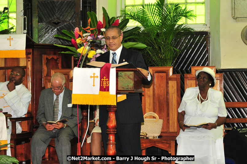 Lucea United Church - United Church in Jamaica and Cayman Islands - Worship Service & Celebration of the Sacrament of Holy Communion - Special Guests: Hanover Homecoming Foundation & His Excellency The Most Honourable Professor Sir Kenneth Hall Governor General of Jamaica - Hanover Jamaica Travel Guide - Lucea Jamaica Travel Guide is an Internet Travel - Tourism Resource Guide to the Parish of Hanover and Lucea area of Jamaica - http://www.hanoverjamaicatravelguide.com - http://.www.luceajamaicatravelguide.com