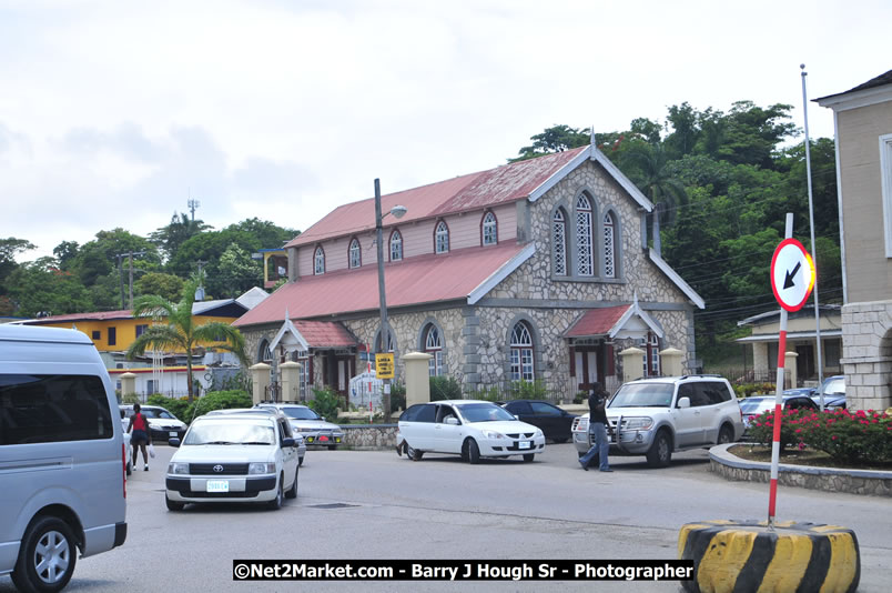 Lucea Cross the Harbour @ Lucea Car Park...! All Day Event - Cross the Harbour Swim, Boat Rides, and Entertainment for the Family, Concert Featuring: Bushman, George Nooks. Little Hero, Bushi One String, Dog Rice and many Local Artists - Friday, August 1, 2008 - Lucea, Hanover, Jamaica W.I. - Hanover Jamaica Travel Guide - Lucea Jamaica Travel Guide is an Internet Travel - Tourism Resource Guide to the Parish of Hanover and Lucea area of Jamaica