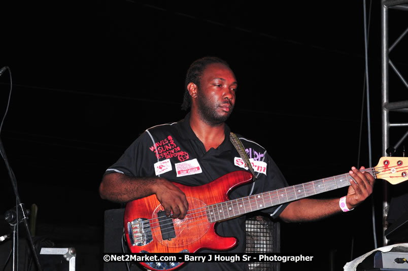 Lucea Cross the Harbour @ Lucea Car Park...! All Day Event - Cross the Harbour Swim, Boat Rides, and Entertainment for the Family, Concert Featuring: Bushman, George Nooks. Little Hero, Bushi One String, Dog Rice and many Local Artists - Friday, August 1, 2008 - Lucea, Hanover, Jamaica W.I. - Hanover Jamaica Travel Guide - Lucea Jamaica Travel Guide is an Internet Travel - Tourism Resource Guide to the Parish of Hanover and Lucea area of Jamaica - http://www.hanoverjamaicatravelguide.com - http://.www.luceajamaicatravelguide.com