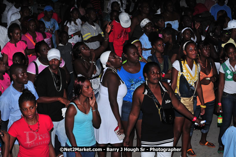 Lucea Cross the Harbour @ Lucea Car Park...! All Day Event - Cross the Harbour Swim, Boat Rides, and Entertainment for the Family, Concert Featuring: Bushman, George Nooks. Little Hero, Bushi One String, Dog Rice and many Local Artists - Friday, August 1, 2008 - Lucea, Hanover, Jamaica W.I. - Hanover Jamaica Travel Guide - Lucea Jamaica Travel Guide is an Internet Travel - Tourism Resource Guide to the Parish of Hanover and Lucea area of Jamaica - http://www.hanoverjamaicatravelguide.com - http://.www.luceajamaicatravelguide.com