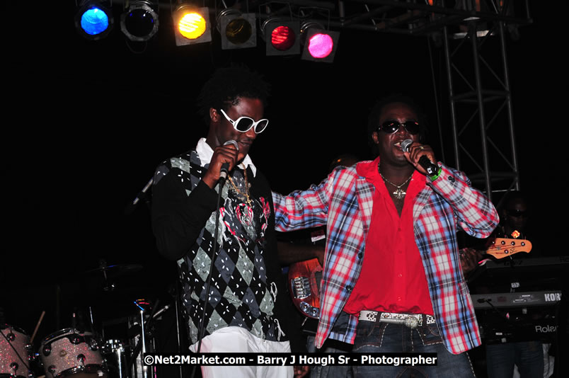 Lucea Cross the Harbour @ Lucea Car Park...! All Day Event - Cross the Harbour Swim, Boat Rides, and Entertainment for the Family, Concert Featuring: Bushman, George Nooks. Little Hero, Bushi One String, Dog Rice and many Local Artists - Friday, August 1, 2008 - Lucea, Hanover, Jamaica W.I. - Hanover Jamaica Travel Guide - Lucea Jamaica Travel Guide is an Internet Travel - Tourism Resource Guide to the Parish of Hanover and Lucea area of Jamaica - http://www.hanoverjamaicatravelguide.com - http://.www.luceajamaicatravelguide.com