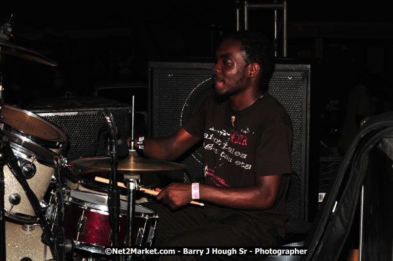 Lucea Cross the Harbour @ Lucea Car Park...! All Day Event - Cross the Harbour Swim, Boat Rides, and Entertainment for the Family, Concert Featuring: Bushman, George Nooks. Little Hero, Bushi One String, Dog Rice and many Local Artists - Friday, August 1, 2008 - Lucea, Hanover, Jamaica W.I. - Hanover Jamaica Travel Guide - Lucea Jamaica Travel Guide is an Internet Travel - Tourism Resource Guide to the Parish of Hanover and Lucea area of Jamaica - http://www.hanoverjamaicatravelguide.com - http://.www.luceajamaicatravelguide.com