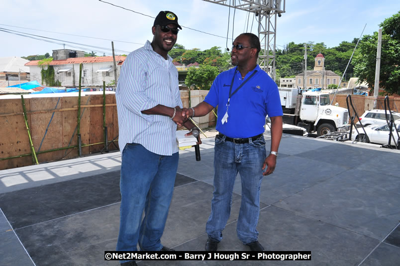 Lucea Cross the Harbour @ Lucea Car Park...! All Day Event - Cross the Harbour Swim, Boat Rides, and Entertainment for the Family, Concert Featuring: Bushman, George Nooks. Little Hero, Bushi One String, Dog Rice and many Local Artists - Friday, August 1, 2008 - Lucea, Hanover, Jamaica W.I. - Hanover Jamaica Travel Guide - Lucea Jamaica Travel Guide is an Internet Travel - Tourism Resource Guide to the Parish of Hanover and Lucea area of Jamaica