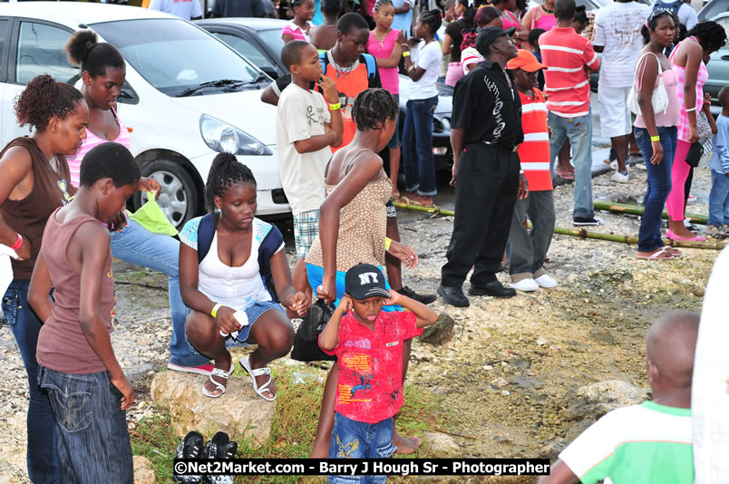 Lucea Cross the Harbour @ Lucea Car Park...! All Day Event - Cross the Harbour Swim, Boat Rides, and Entertainment for the Family, Concert Featuring: Bushman, George Nooks. Little Hero, Bushi One String, Dog Rice and many Local Artists - Friday, August 1, 2008 - Lucea, Hanover, Jamaica W.I. - Hanover Jamaica Travel Guide - Lucea Jamaica Travel Guide is an Internet Travel - Tourism Resource Guide to the Parish of Hanover and Lucea area of Jamaica