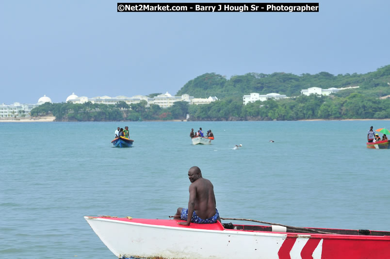 Lucea Cross the Harbour @ Lucea Car Park...! All Day Event - Cross the Harbour Swim, Boat Rides, and Entertainment for the Family, Concert Featuring: Bushman, George Nooks. Little Hero, Bushi One String, Dog Rice and many Local Artists - Friday, August 1, 2008 - Lucea, Hanover, Jamaica W.I. - Hanover Jamaica Travel Guide - Lucea Jamaica Travel Guide is an Internet Travel - Tourism Resource Guide to the Parish of Hanover and Lucea area of Jamaica