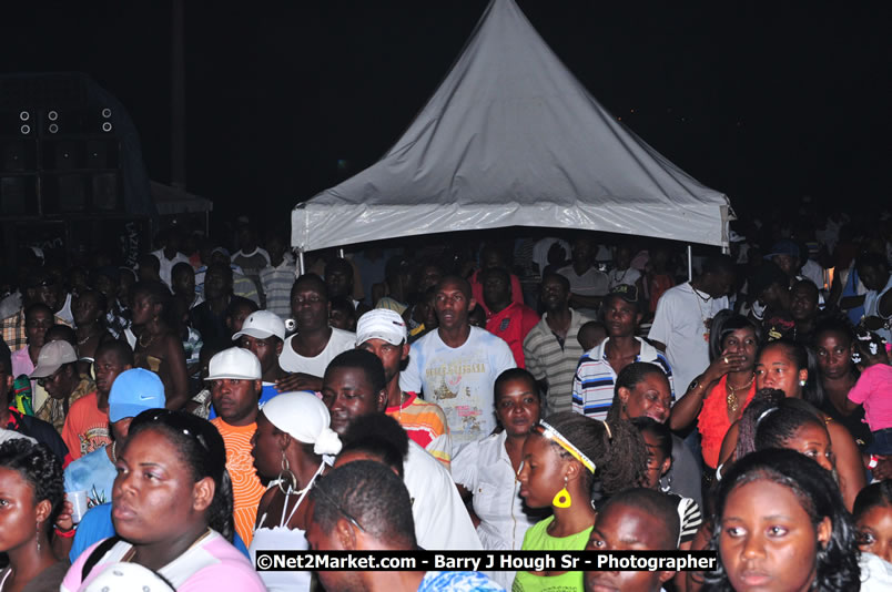 Lucea Cross the Harbour @ Lucea Car Park...! All Day Event - Cross the Harbour Swim, Boat Rides, and Entertainment for the Family, Concert Featuring: Bushman, George Nooks. Little Hero, Bushi One String, Dog Rice and many Local Artists - Friday, August 1, 2008 - Lucea, Hanover, Jamaica W.I. - Hanover Jamaica Travel Guide - Lucea Jamaica Travel Guide is an Internet Travel - Tourism Resource Guide to the Parish of Hanover and Lucea area of Jamaica - http://www.hanoverjamaicatravelguide.com - http://.www.luceajamaicatravelguide.com