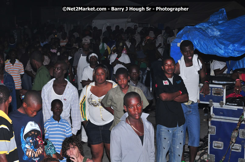 Lucea Cross the Harbour @ Lucea Car Park...! All Day Event - Cross the Harbour Swim, Boat Rides, and Entertainment for the Family, Concert Featuring: Bushman, George Nooks. Little Hero, Bushi One String, Dog Rice and many Local Artists - Friday, August 1, 2008 - Lucea, Hanover, Jamaica W.I. - Hanover Jamaica Travel Guide - Lucea Jamaica Travel Guide is an Internet Travel - Tourism Resource Guide to the Parish of Hanover and Lucea area of Jamaica - http://www.hanoverjamaicatravelguide.com - http://.www.luceajamaicatravelguide.com