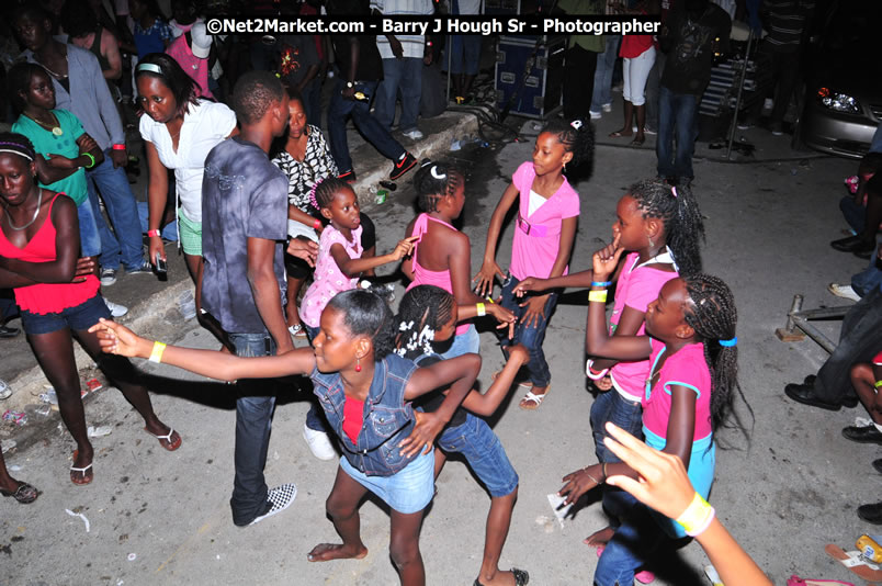 Lucea Cross the Harbour @ Lucea Car Park...! All Day Event - Cross the Harbour Swim, Boat Rides, and Entertainment for the Family, Concert Featuring: Bushman, George Nooks. Little Hero, Bushi One String, Dog Rice and many Local Artists - Friday, August 1, 2008 - Lucea, Hanover, Jamaica W.I. - Hanover Jamaica Travel Guide - Lucea Jamaica Travel Guide is an Internet Travel - Tourism Resource Guide to the Parish of Hanover and Lucea area of Jamaica - http://www.hanoverjamaicatravelguide.com - http://.www.luceajamaicatravelguide.com