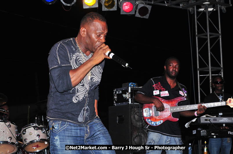 Lucea Cross the Harbour @ Lucea Car Park...! All Day Event - Cross the Harbour Swim, Boat Rides, and Entertainment for the Family, Concert Featuring: Bushman, George Nooks. Little Hero, Bushi One String, Dog Rice and many Local Artists - Friday, August 1, 2008 - Lucea, Hanover, Jamaica W.I. - Hanover Jamaica Travel Guide - Lucea Jamaica Travel Guide is an Internet Travel - Tourism Resource Guide to the Parish of Hanover and Lucea area of Jamaica - http://www.hanoverjamaicatravelguide.com - http://.www.luceajamaicatravelguide.com